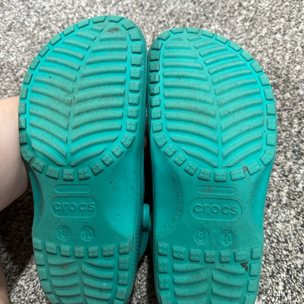 Crocs - Picture 2 of 2